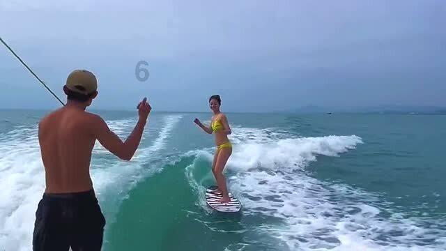 救援外星小怪物